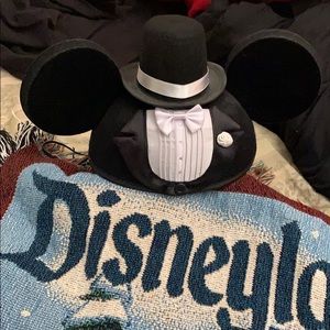❤️Disney Groom Hat